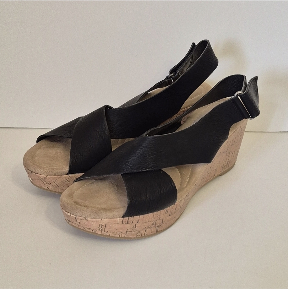 Chinese Laundry Cross Strap Black Dream Girl Wedge Sandal 9 1/2 M Leather Cork